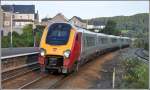 Der 16.10 ab London Euston nach Holyhead erreicht Llandudno Junction.