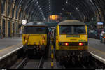 Freightliner 90046 hat am 22. April 2019 die Wagen des Caledonian Sleeper nach Inverness in den Bahnhof King's Cross gebracht, die historische 87002 der AC Locomotive Group diejenigen nach Aberdeen und Fort William.<br>
Die Züge des Caledonian Sleeper verkehrten am Osterwochenende alle ab King's Cross, da Euston wegen Bauarbeiten geschlossen war.