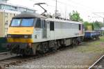  Freightliner  90049 mit berstrichenem  BR -Zeichen, im Bahnhof Ipswich  April 2007