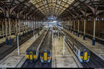 Blick in die Bahnhofshalle von London Liverpool Street am 22.