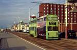 Blackpool Tw 762 an der North Promenade, 05.09.2010 - noch mit einer nicht so ansprechenden Werbung wie 2011 (wie in den vorigen Bildern zu sehen).