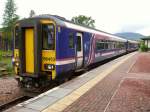 Rannoch Station/Scotland am 21.07.2009 (Scotrail), 156453 wartet auf Weiterfahrt nach Glasgow