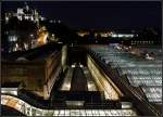 In einem Tal zwischen Old Town und New Town liegt die Station Waverley - der Hauptbahnhof von Edinburgh. Flchenmig der zweitgrte Bahnhof Grobritanniens. 13.7.2013