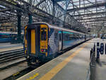 Scotrail Class 156 507 steht im Bahnhof Glasgow Central, 01.05.2025.