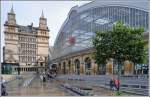 Liverpool Lime Street Station noch nass vom letzten Regen.