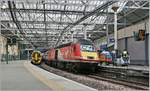 Der Virgin East Coast HST 125 Class 43 N° 43312/208 wartet in Edinburgh auf die Weiterfahrt in den Norden von Schottland.