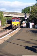 Class 66 - Lok 66109 mit einem Gterzug Richtung Sden unterwegs