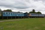 Einige Wagen und eine E-Lok, welche im September 2026 im Electric Railway Museum Coventry ausgestellt waren.