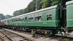 M51566, Dieseltriebwagen DMCL (Driving Motor Composite with lavatory) BR Class 108, der Dean Forest Railway in der Norchard Low Level Station, 14.9.2016 