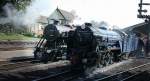Romney, Hythe & Dymchurch Railway
Winston Churchill No 9 und Hurricane No 8 in New Romney. (20.07.2001)