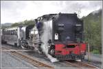 Nr 87 macht sich auf den Rckweg nach Caernarfon. Hinter Lok luft der Pullman Wagen mit Aussichtsabteil am Wagenende. In den USA htte es hier ein Gleisdreieck gehabt, womit der Aussichtswagen  immer am Zugschluss verkeheren wrde. (14.08.2011)