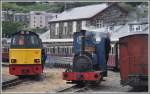 Diesellok Vale of Ffestiniog und Rangierlok Britomart von Hunslet Engine & Co in Porthmadog.