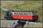 Und Lok 9 bringt schon wieder Passagiere ins Tal. (06.09.2012)