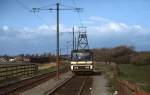 Tw 648 der Straßenbahn Blackpool ist zwischen Fleetwood und Blackpool unterwegs (April 1992).