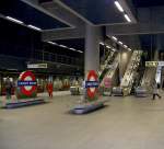  This is Canary Wharf.  Gelegen an der Jubilee Line, weiterhin an der DLR-Strecke.