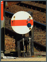 Ein mechanisches Rangiersignal (Disc Shunting Signal) ist im Bahnhof Arbroath bis heute im Einsatz.