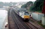 Am 5 Juli 1996 faehrt 47817 an Dawlish vorbei.