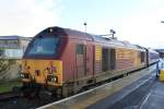 Eine Lok der English Welsh & Scottish Railway in der Station Inverness April 2012