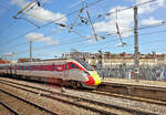 Azuma-Zug der elektro-diesel Variante Nr.