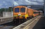 IERLAND sep 2005 Kildare LOC 225 met personen trein