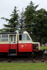 Teilansicht des Railcar 18 in Fintown Stn., auf dem Triebgestell ist der Fst.