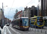 Gut vernetzt in Dublin und Umgebung - mit Luas Tram, Dublin Bus und (wenige Meter entfernt) DART-Trains, die teilweise mit demselben Ticket verwendet werden können, kann man sich gut fortbewegen.