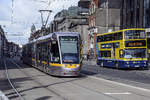 Die Dubliner Straßenbahn LUAS (»Speed« auf Irisch) 3010 in Upper O'Connell Street. Aufnahme: 10. Mai 2018.