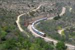 Über viele Gleisbögen nach Jerusalem - 

Personenzug auf der Strecke Tel Aviv - Jerusalem bei Battir (Palästina).

23.03.2014 (J)