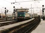 E444 022 mit IR 2092 Verona-Milano auf Bahnhof Milano Stazione Centrale am 15-1-2001.