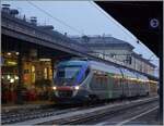 Beim Einnachten an diesem Sp�twinterabend wartet in Domodossola ein FS Trenitalia ALe 501 Minuetto auf die Abfahrt nach Novara.

24. Februar 2023