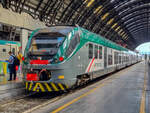 ETR 425-040-B von Trenord in Milano Centrale, 27.07.2022.