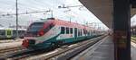 ETR 526 (Alstom Coradia Meridian  Jazz ) der Trenitalia in Roma Termini am 10.04.2024