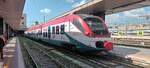 ETR 526 (Alstom Coradia Meridian  Jazz ) der Trenitalia in Roma Termini am 10.04.2024