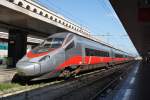 Hier ETR600 705 als ES9420 von Roma Termini nach Udine, dieser Triebzug stand am 16.7.2011 in Roma Termini.