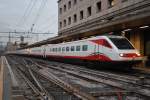 Hier 480 050 als ES9533 von Milano Centrale nach Roma Termini, dieser Triebzug stand am 24.12.2014 in Roma Termini.