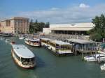 22.8.2014 10:20 Bahnhof Venezia Santa Lucia; der wohl wichtigste Ankunftspunkt für Touristen, die Venedig besichtigen wollen.