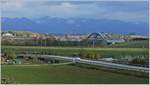 Vom Bahnhof San Piero a Sieve führt eine Strasse in den Ortskern, und in der Gegenrichtung   aufs Land  und bietet dort einen herrlichen Blick in Tal des Sieve und die Schnellfahrstrecke Bologna - Firenze, die hier auf dem 641 langen Piana della Sieve zwischen zwei Tunnels kurz ans Tageslicht kommt, eine schöne  Ausnahme  dieser Strecke, verlaufen doch 71.8 Kilometer von 78 Kilometer in Tunneln.
14. Nov. 2017