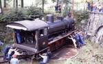 september 1983, scan from dia : steam locomotive 422.009 ( ex Prussian G8 ) during the manual turning on the turntable at Ceres ( Turin ), at the end of the line.