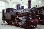 6 may 1984, 980.002 at Pietrarsa Museum, this kind of locomotive have a gear wheel for the high incline lines of Saline-Volterra. This is the only unit preserved of this kind of locomotive.