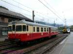 Italien-Deutschland-Frankreich: die Herkunft der Fahrzeuge auf diesem Bild:
Vorn der SECO-RAIL Dieseltriebwagen 17_668D.9 (ex GTT Gruppo Torinesi Trasporti).
Dahinter Seco-Rail V212-R (99 87 9182 612-1), eine ehemalige V100 der DB und daneben der SNCF TGV-Duplex Rame256.
30.08.2007 Modane
