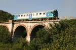 ALn 668 1809 auf dem Weg von Benevento nach Avellino auf dem Viadukt bei Altavilla Irpina; 17.08.2007
