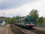 ALn 668.3193 + ALn 668 + ALn 668.3122 mit R 11789 Empoli-Siena auf Bahnhof Badesse am 19-5-2012.