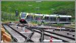 ATR 100 012 und 100 003 fahren in Mals/Malles Venosta ein. (06.05.2012)