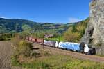 EU43 008 + 186 444 mit TEC 43139 am 07.10.2017 bei Sterzing.