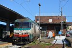 Italien: E 402-037 im Bahnhof  Stazione  di Venezia Santa Lucia / Venedig 04.05.2016