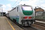 E402B.118 der Trenitalia mit Treno 'Frecciabianca' 9814 Lecce (06:13) – Bari C.le – Ancona – Rimini – Bologna C.le – Milano C.le/Mailand (15:25); hier haltet in Modena,