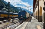 E 412 002 und E 405.041 sind am 28.09.16 gemeinsam auf dem Weg zum Abslellgleis am Bhf.Brenner.