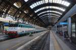 Italien, E 444 101 in Milano Centrale am 07.08.2012