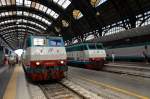 Italien, E 444 073 & E 444 013 in Milano Centrale am 10.08.2012