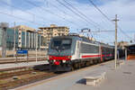 Am 31.03.2023 ist soeben ICN 1963 aus Milano im Bahnhof von Syracusa angekommen.